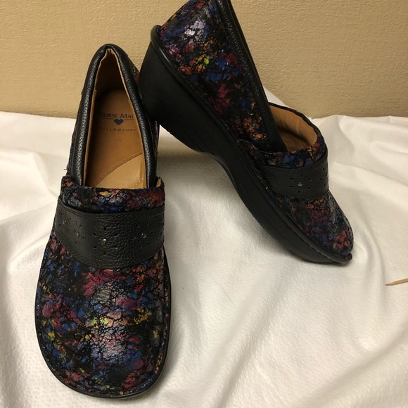 Nurse Mates Pillow Top shoes - Picture 2 of 7